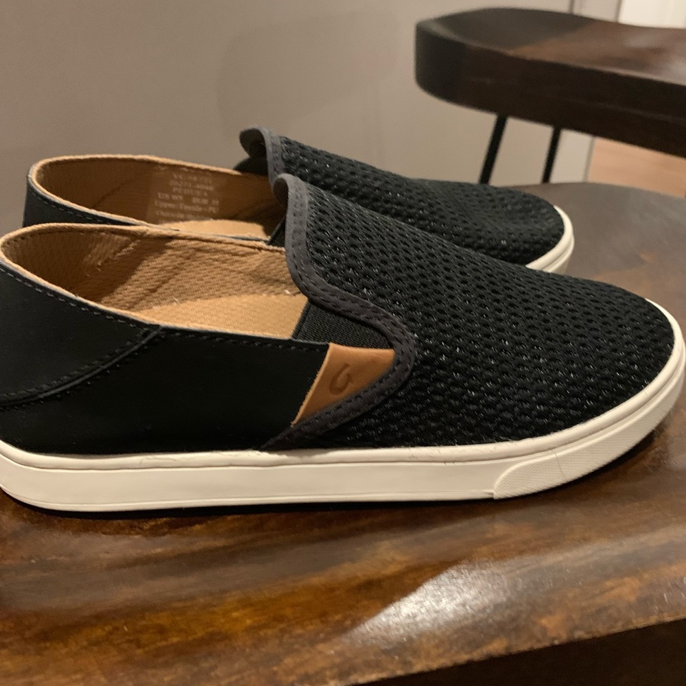 Olukai Pehuea Slip-on sneakers Size 5